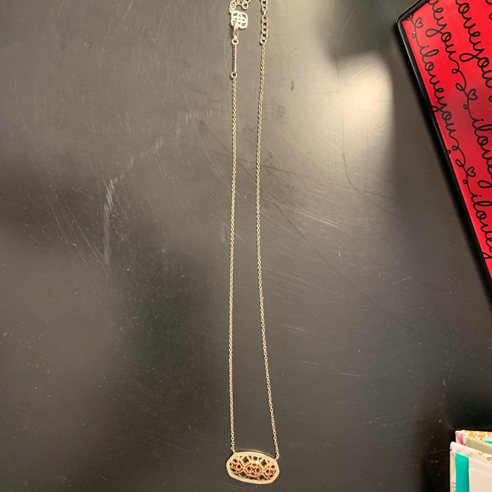 Kendra Scott Necklace